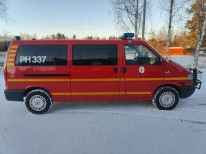 Volkswagen CARAVELLE SYNCRO-2.5TDI- 7DB-KOMBI-4X4/332, 2002, 2.5l, 4x4, Diesel
